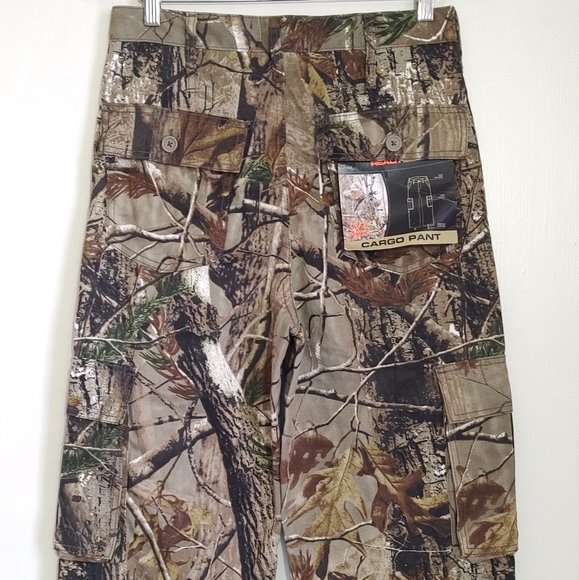 RealTree Camouflage Cargo Pants with Drawstring Leg Opening - Picture 6 of 8